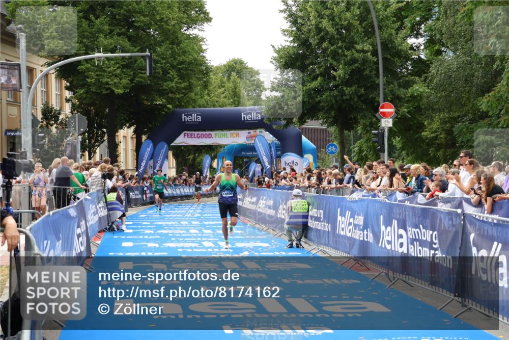 29.06.2025 - hella hamburg halbmarathon Zöllner http://msf.ph/oto/8174162 29.06.2025 10:24:40 Ziel 2892, 14506 meine-sportfotos.de