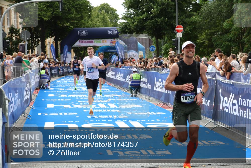 29.06.2025 - hella hamburg halbmarathon Zöllner http://msf.ph/oto/8174357 29.06.2025 10:24:53 Ziel 1241, 1271, 7142, 11678, 13872, 14836, 16361, 17752, 18740 meine-sportfotos.de