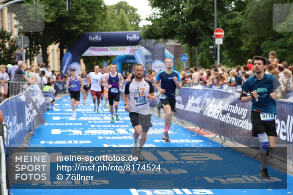 29.06.2025 - hella hamburg halbmarathon Zöllner http://msf.ph/oto/8174524 29.06.2025 10:37:16 Ziel 4860, 5003, 5923, 8362, 9178, 10190, 11423, 12900, 13972, 15178, 17137, 17726 meine-sportfotos.de