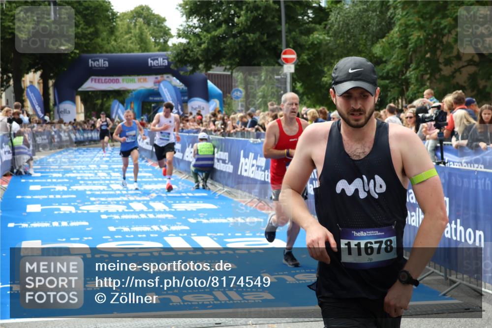 29.06.2025 - hella hamburg halbmarathon Zöllner http://msf.ph/oto/8174549 29.06.2025 10:24:59 Ziel 10867, 14836, 16361, 17752 meine-sportfotos.de