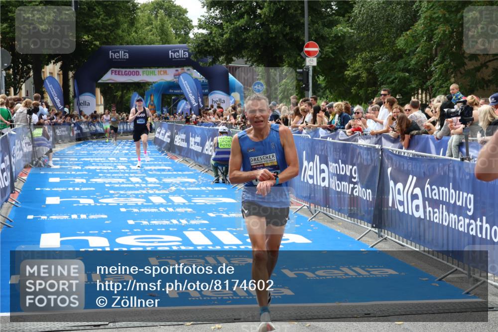 29.06.2025 - hella hamburg halbmarathon Zöllner http://msf.ph/oto/8174602 29.06.2025 10:25:01 Ziel 2483, 10867, 14836, 17752 meine-sportfotos.de