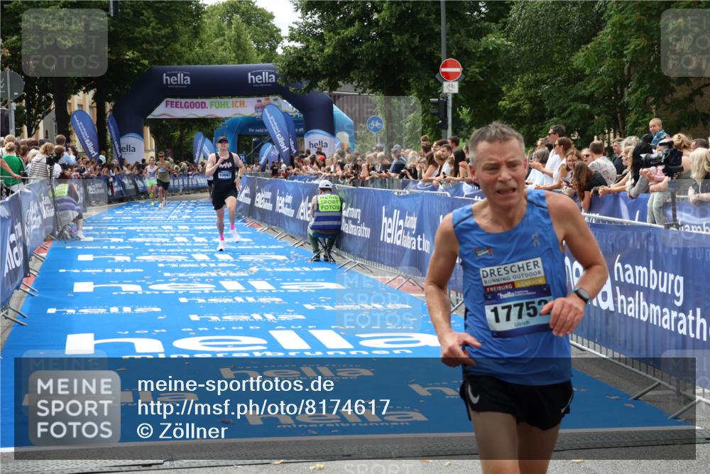 29.06.2025 - hella hamburg halbmarathon Zöllner http://msf.ph/oto/8174617 29.06.2025 10:25:02 Ziel 2483, 10867, 17752 meine-sportfotos.de