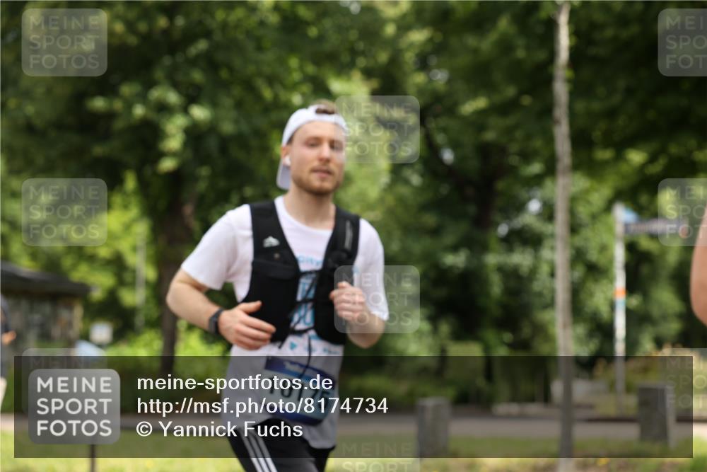 29.06.2025 - hella hamburg halbmarathon Yannick Fuchs http://msf.ph/oto/8174734 29.06.2025 10:41:38 20KM 51, 1012, 1460, 1592, 1604, 2274, 2839, 2864, 2869, 3976, 4093, 4377, 5022, 5129, 5532, 5650, 5889, 6134, 6168, 6203, 6630, 6716, 7480, 7962, 8564, 8693, 8852, 9051, 10122, 10423, 10988, 11021, 11518, 12679, 12706, 12724, 12870, 13223, 13303, 13672, 14730, 15350, 15451, 15923, 15973, 16089, 16175, 16819, 17172, 17229, 17743, 17846, 17915, 17979, 18297, 18356, 18856, 19127 meine-sportfotos.de