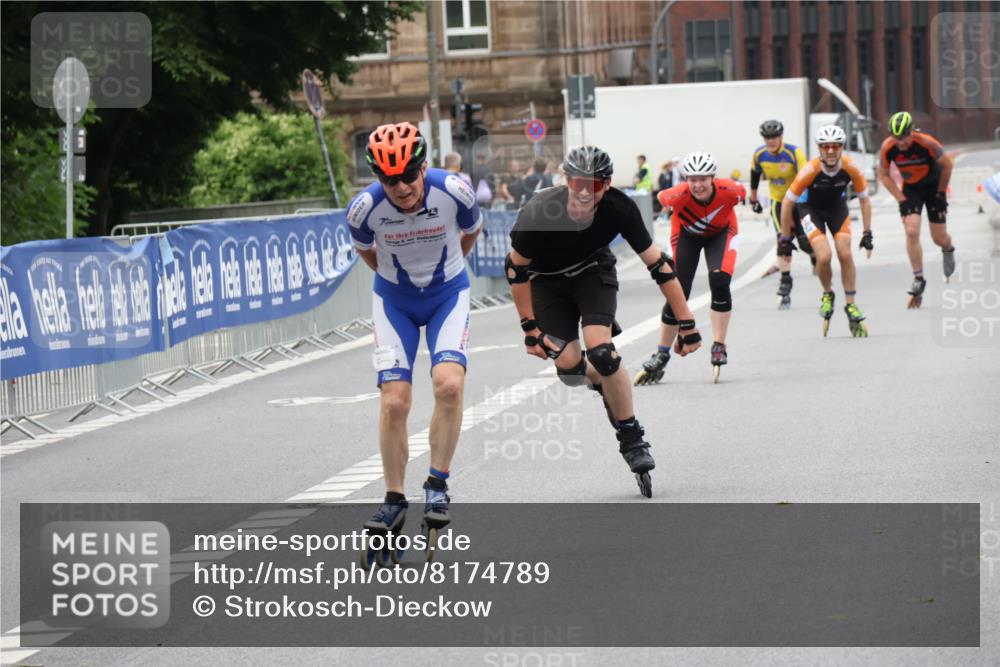 29.06.2025 - hella hamburg halbmarathon Strokosch-Dieckow http://msf.ph/oto/8174789 29.06.2025 09:16:33 Ziel 20191, 20280, 20299, 20357, 20387, 20467 meine-sportfotos.de