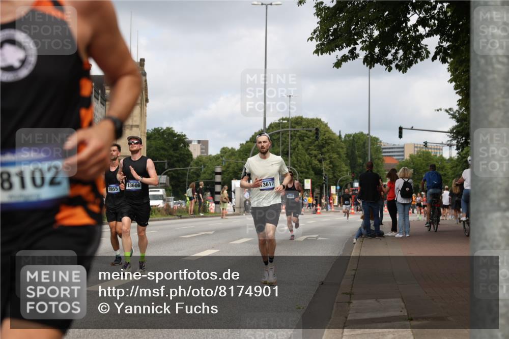 29.06.2025 - hella hamburg halbmarathon Yannick Fuchs http://msf.ph/oto/8174901 29.06.2025 10:26:39 20KM 1686, 3955, 4129, 4698, 4812, 5187, 5660, 6619, 7272, 7793, 12681, 13606, 13617, 14450, 18102 meine-sportfotos.de