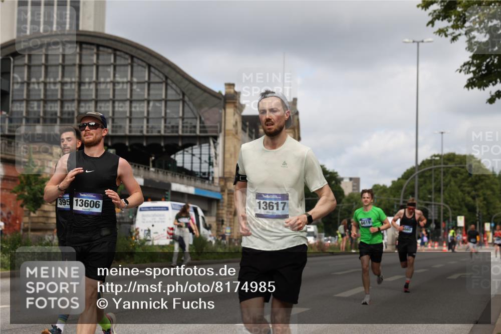 29.06.2025 - hella hamburg halbmarathon Yannick Fuchs http://msf.ph/oto/8174985 29.06.2025 10:26:40 20KM 1686, 3955, 4129, 4698, 4812, 5187, 5660, 6619, 7272, 7793, 11199, 13606, 13617, 14450, 18102 meine-sportfotos.de