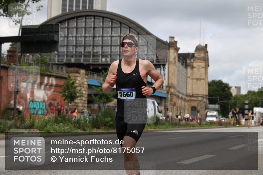29.06.2025 - hella hamburg halbmarathon Yannick Fuchs http://msf.ph/oto/8175057 29.06.2025 10:26:44 20KM 1686, 3955, 4129, 4698, 4812, 5187, 5660, 6619, 7272, 7793, 11199, 13606, 13617, 14450, 18102 meine-sportfotos.de