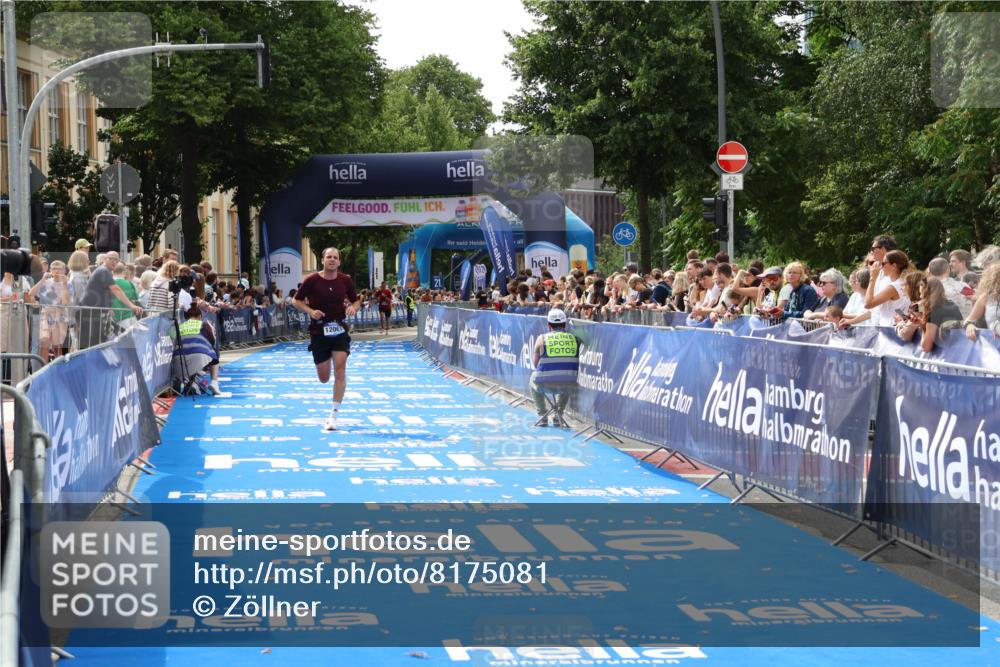 29.06.2025 - hella hamburg halbmarathon Zöllner http://msf.ph/oto/8175081 29.06.2025 10:25:26 Ziel 12067 meine-sportfotos.de