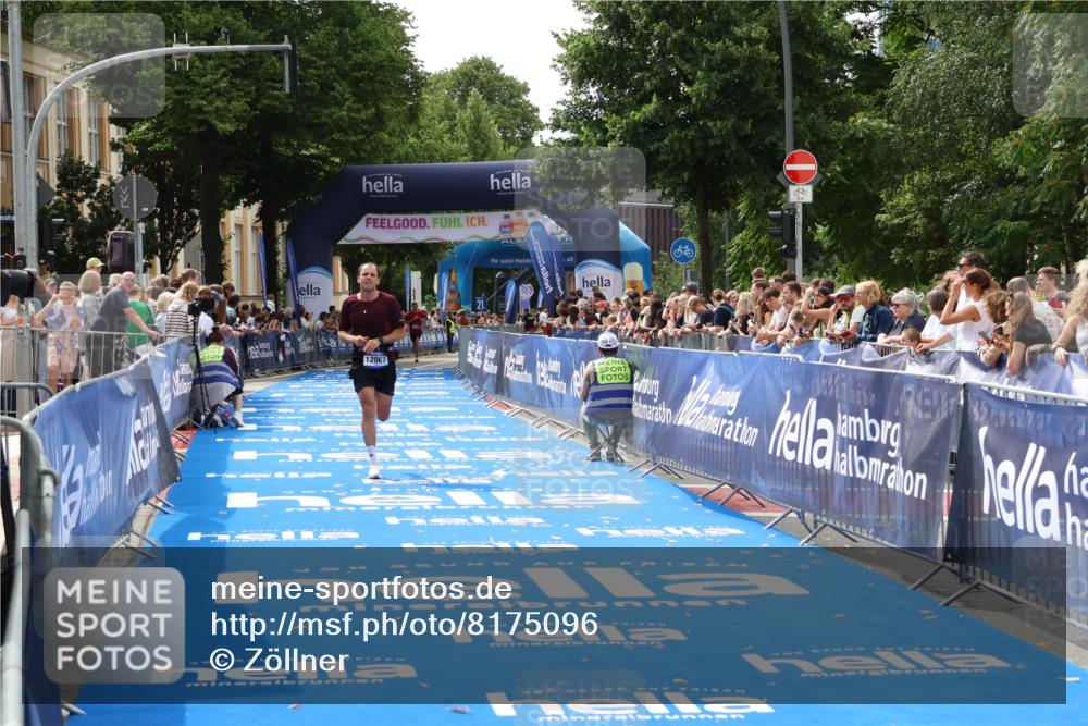 29.06.2025 - hella hamburg halbmarathon Zöllner http://msf.ph/oto/8175096 29.06.2025 10:25:27 Ziel 12067 meine-sportfotos.de