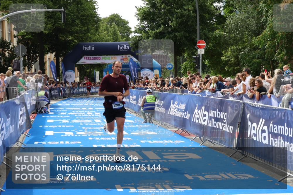 29.06.2025 - hella hamburg halbmarathon Zöllner http://msf.ph/oto/8175144 29.06.2025 10:25:28 Ziel 12067 meine-sportfotos.de