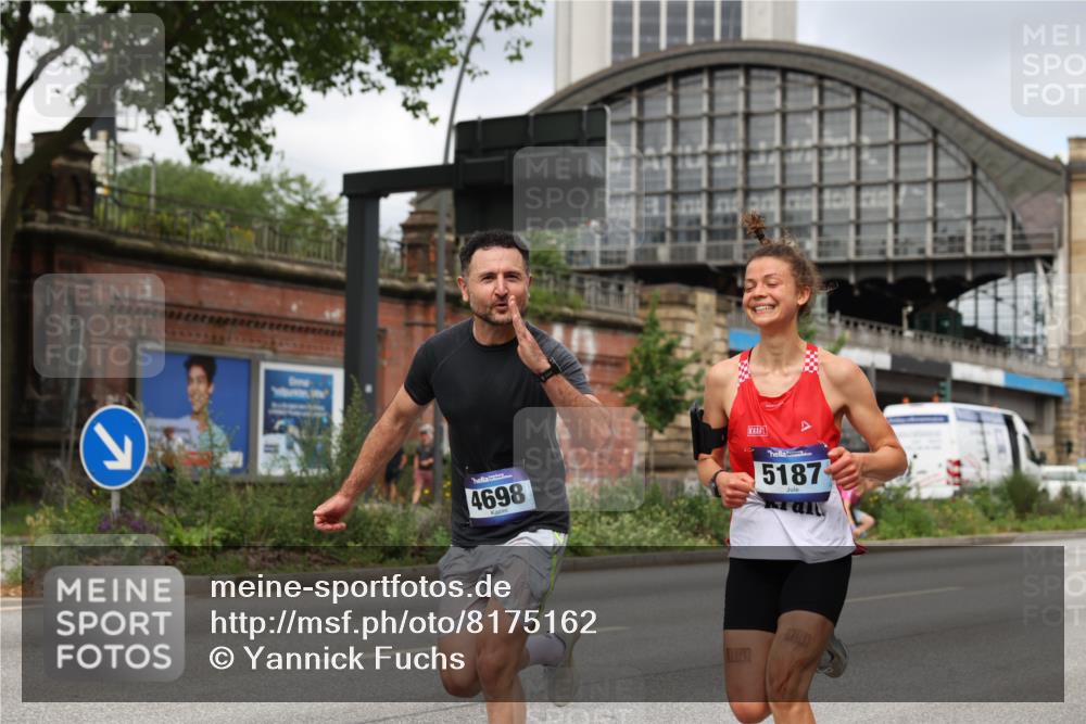 29.06.2025 - hella hamburg halbmarathon Yannick Fuchs http://msf.ph/oto/8175162 29.06.2025 10:26:50 20KM 1686, 3935, 3955, 4129, 4698, 5187, 5660, 6619, 7272, 7793, 11199, 11370, 13606, 13617, 16065, 16505 meine-sportfotos.de