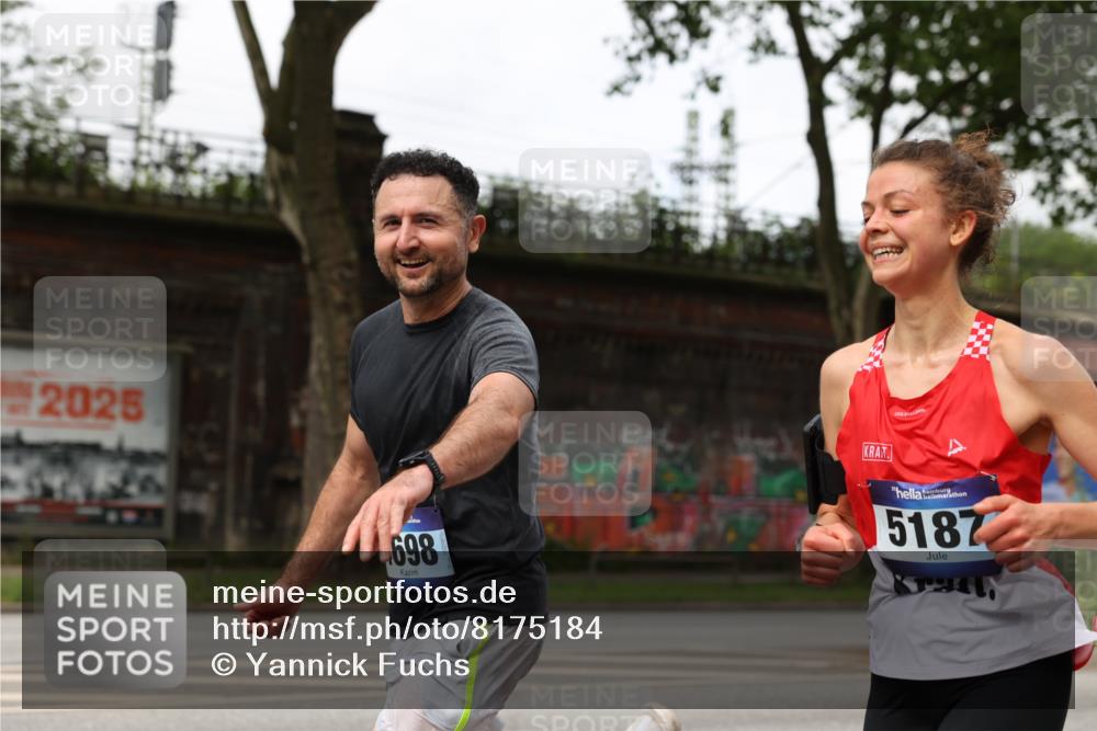 29.06.2025 - hella hamburg halbmarathon Yannick Fuchs http://msf.ph/oto/8175184 29.06.2025 10:26:51 20KM 1686, 1894, 3935, 3955, 4129, 4698, 5187, 5660, 6619, 7272, 7793, 11199, 11370, 13606, 16065, 16505 meine-sportfotos.de