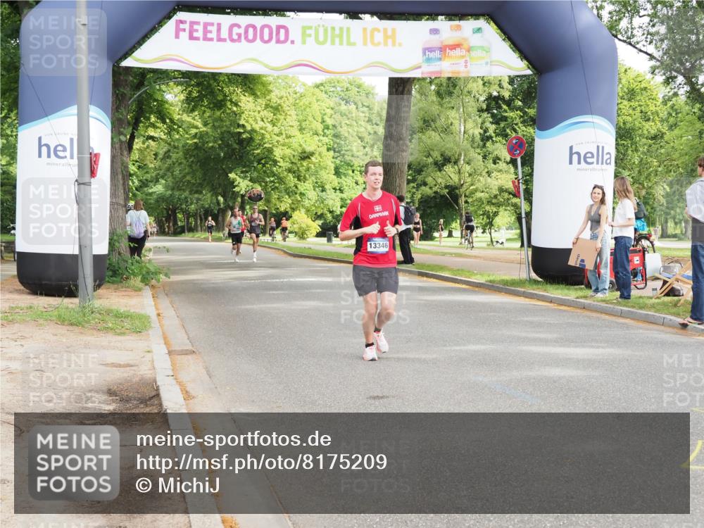 29.06.2025 - hella hamburg halbmarathon MichiJ http://msf.ph/oto/8175209 29.06.2025 10:15:54 Zwischen KM18-KM19 2483, 13346 meine-sportfotos.de