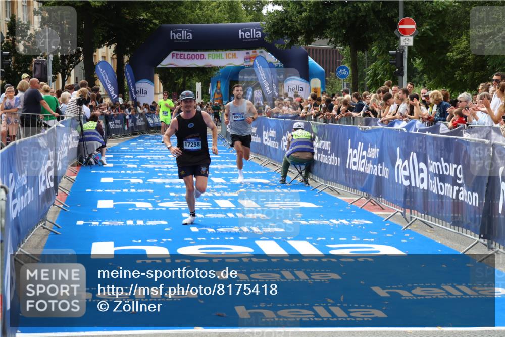 29.06.2025 - hella hamburg halbmarathon Zöllner http://msf.ph/oto/8175418 29.06.2025 10:25:57 Ziel 9767, 10468, 17258, 18692 meine-sportfotos.de