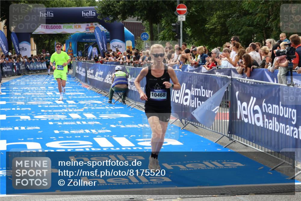 29.06.2025 - hella hamburg halbmarathon Zöllner http://msf.ph/oto/8175520 29.06.2025 10:26:01 Ziel 9767, 10468, 18692 meine-sportfotos.de