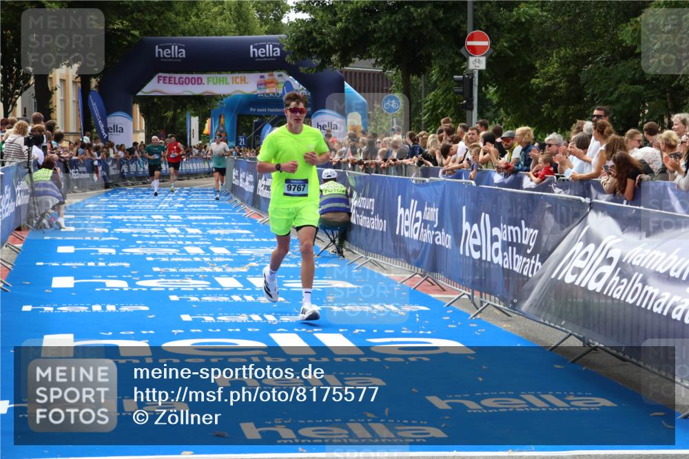 29.06.2025 - hella hamburg halbmarathon Zöllner http://msf.ph/oto/8175577 29.06.2025 10:26:03 Ziel 9767, 13779, 17003 meine-sportfotos.de