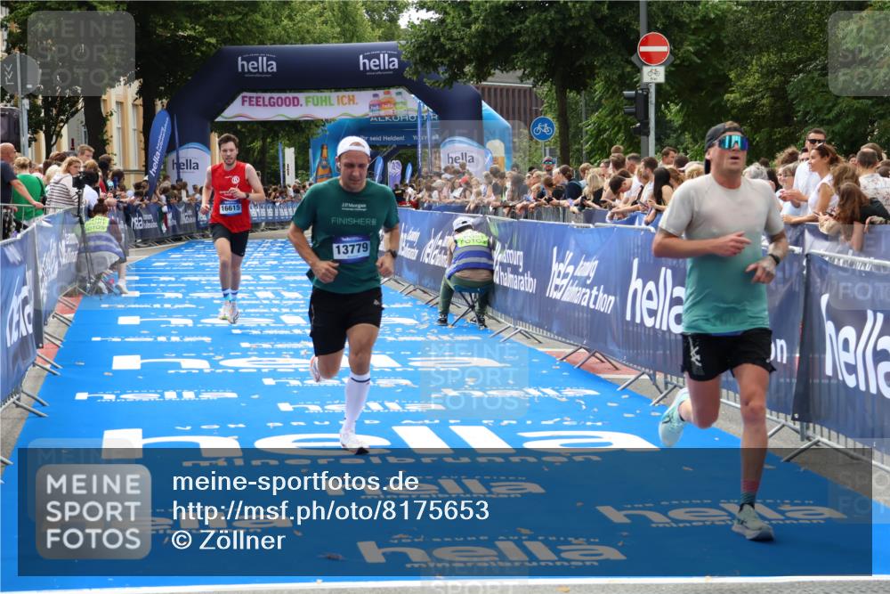 29.06.2025 - hella hamburg halbmarathon Zöllner http://msf.ph/oto/8175653 29.06.2025 10:26:11 Ziel 13779, 16615, 17003 meine-sportfotos.de