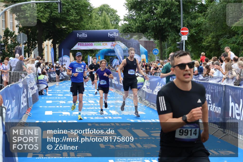 29.06.2025 - hella hamburg halbmarathon Zöllner http://msf.ph/oto/8175809 29.06.2025 10:37:38 Ziel 1290, 5042, 5791, 7831, 9914, 10451, 10922, 11106, 18193, 18216 meine-sportfotos.de
