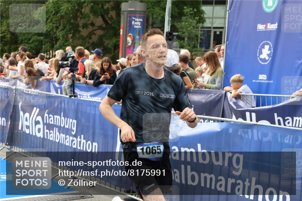 29.06.2025 - hella hamburg halbmarathon Zöllner http://msf.ph/oto/8175991 29.06.2025 10:26:53 Ziel 1065, 5344 meine-sportfotos.de