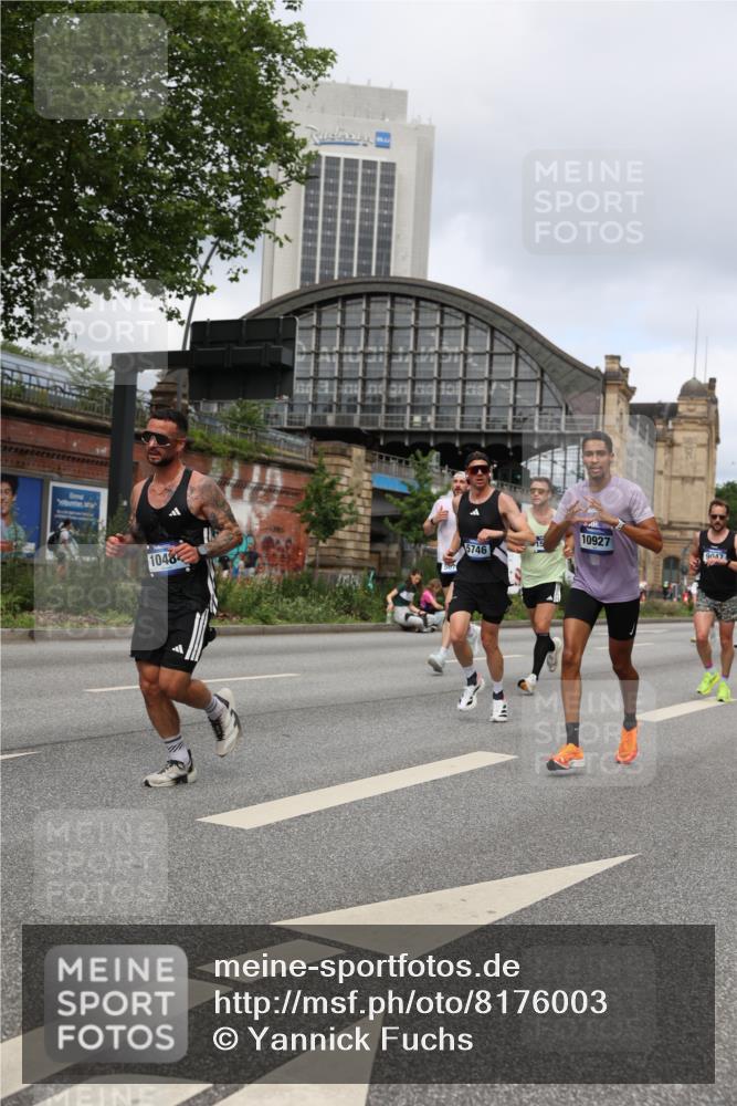 29.06.2025 - hella hamburg halbmarathon Yannick Fuchs http://msf.ph/oto/8176003 29.06.2025 10:27:16 20KM 1407, 1707, 1894, 5070, 5746, 6358, 7845, 7965, 8883, 9047, 10484, 10876, 10927, 11150, 11169, 11370, 11929, 13199, 14293, 15054, 15826, 16065, 16505, 16957, 18135, 18562, 18563 meine-sportfotos.de