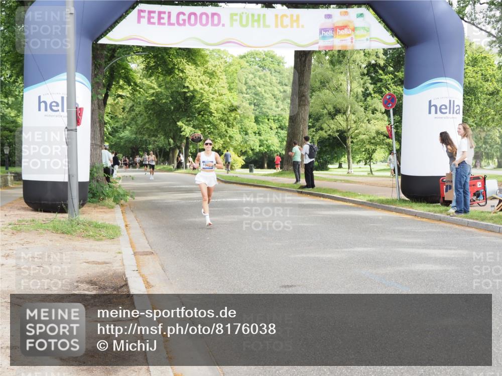 29.06.2025 - hella hamburg halbmarathon MichiJ http://msf.ph/oto/8176038 29.06.2025 10:16:14 Zwischen KM18-KM19 9565 meine-sportfotos.de