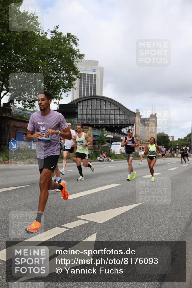 29.06.2025 - hella hamburg halbmarathon Yannick Fuchs http://msf.ph/oto/8176093 29.06.2025 10:27:17 20KM 1407, 1707, 1894, 5070, 5746, 6358, 7845, 7965, 8883, 9047, 10484, 10876, 10927, 11150, 11169, 11370, 11929, 13199, 14293, 15054, 15826, 16065, 16505, 16957, 18135, 18562, 18563 meine-sportfotos.de
