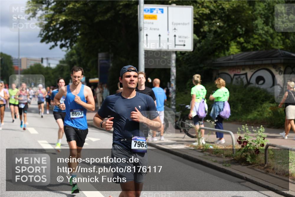 29.06.2025 - hella hamburg halbmarathon Yannick Fuchs http://msf.ph/oto/8176117 29.06.2025 10:41:50 20KM 51, 1460, 1592, 1604, 1613, 1696, 2284, 2839, 2864, 2869, 2953, 3976, 4093, 4377, 4528, 5022, 5650, 6009, 6134, 6168, 6716, 7962, 8693, 8852, 9626, 10969, 10988, 11021, 11283, 11518, 12679, 12685, 12706, 12724, 12870, 13223, 13672, 14618, 14619, 14730, 15333, 15350, 15451, 15478, 15479, 15973, 17172, 17229, 17451, 17743, 17846, 17905, 17915, 17979, 18104, 18758, 18856, 18922, 18974, 19127, 19181 meine-sportfotos.de