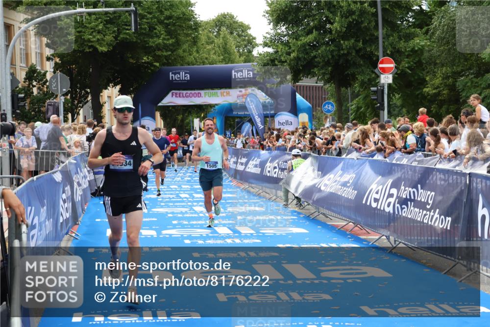 29.06.2025 - hella hamburg halbmarathon Zöllner http://msf.ph/oto/8176222 29.06.2025 10:37:47 Ziel 1505, 1615, 2196, 9171, 13595, 14934, 18276, 18277 meine-sportfotos.de