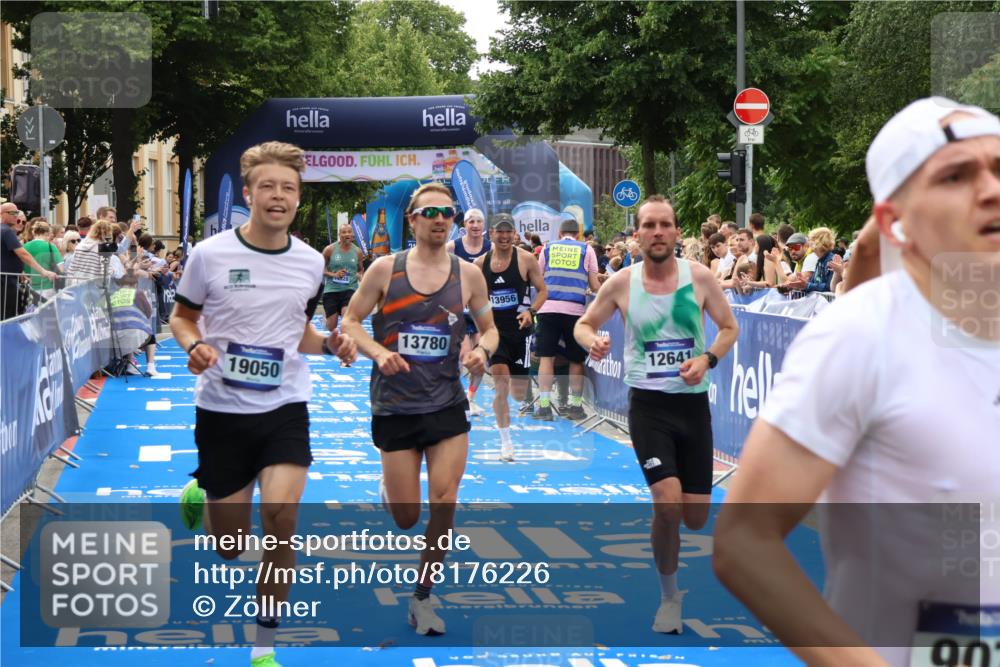 29.06.2025 - hella hamburg halbmarathon Zöllner http://msf.ph/oto/8176226 29.06.2025 10:27:06 Ziel 12641, 13780, 13956, 14828, 15671, 19050 meine-sportfotos.de