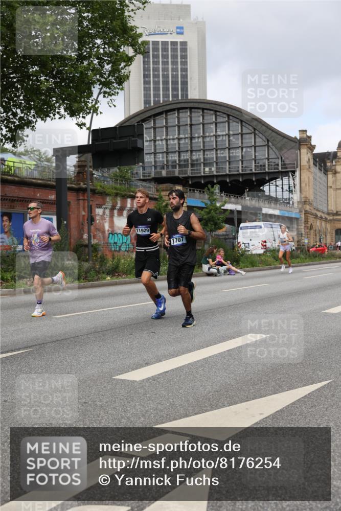 29.06.2025 - hella hamburg halbmarathon Yannick Fuchs http://msf.ph/oto/8176254 29.06.2025 10:27:22 20KM 1407, 1707, 1990, 5070, 5746, 6358, 7845, 7965, 8062, 8883, 9047, 10484, 10876, 10927, 11150, 11169, 11877, 11929, 13199, 13961, 14293, 15054, 15826, 16425, 16619, 16957, 18135, 18562, 18563 meine-sportfotos.de