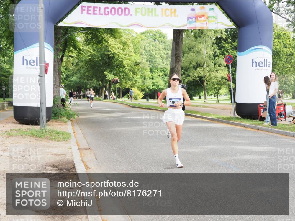 29.06.2025 - hella hamburg halbmarathon MichiJ http://msf.ph/oto/8176271 29.06.2025 10:16:16 Zwischen KM18-KM19 9565, 19076 meine-sportfotos.de