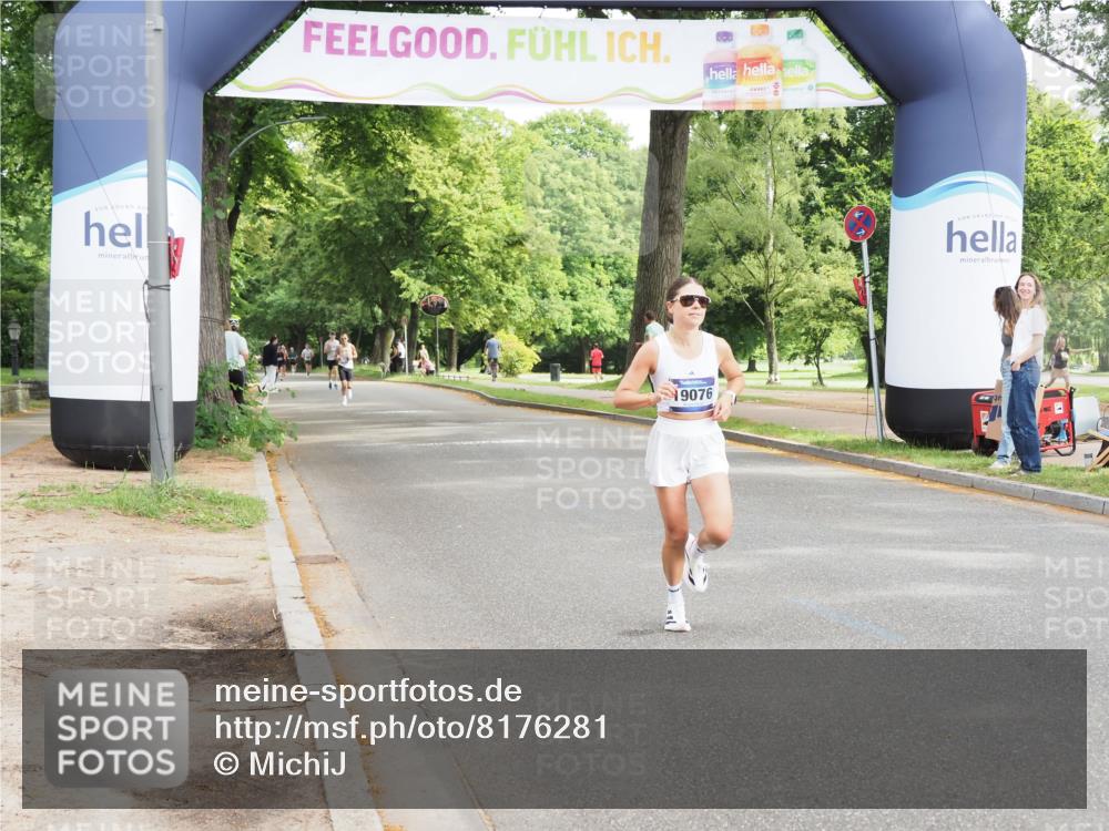 29.06.2025 - hella hamburg halbmarathon MichiJ http://msf.ph/oto/8176281 29.06.2025 10:16:16 Zwischen KM18-KM19 9565, 19076 meine-sportfotos.de