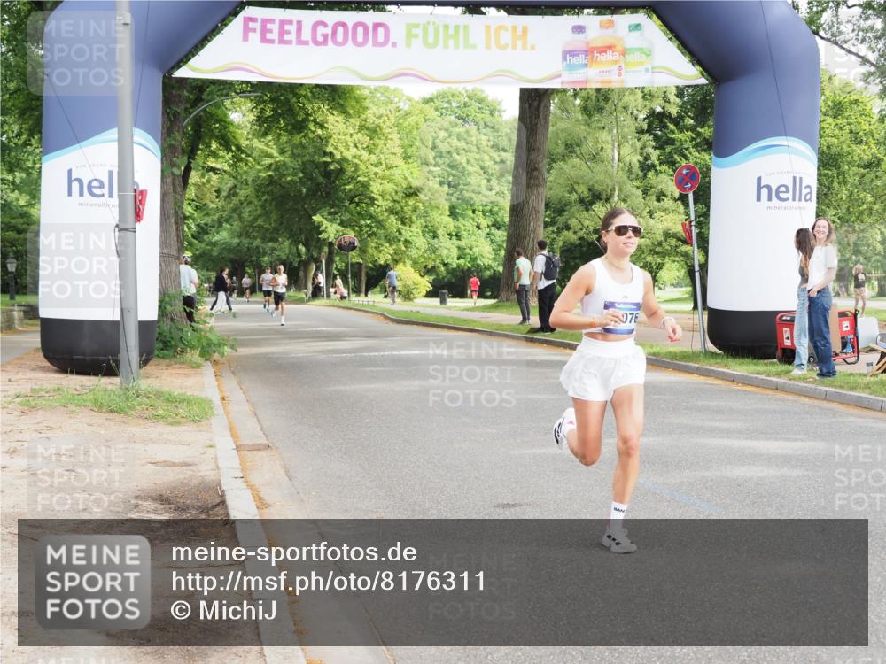 29.06.2025 - hella hamburg halbmarathon MichiJ http://msf.ph/oto/8176311 29.06.2025 10:16:16 Zwischen KM18-KM19 9565, 19076 meine-sportfotos.de