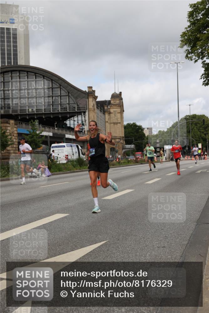 29.06.2025 - hella hamburg halbmarathon Yannick Fuchs http://msf.ph/oto/8176329 29.06.2025 10:27:25 20KM 1707, 1990, 5070, 5746, 6358, 7845, 7965, 8062, 8883, 9047, 10484, 10876, 10927, 11150, 11169, 11745, 11877, 11929, 13199, 13686, 13961, 14293, 15054, 15826, 16425, 16619, 16957, 18135, 18562, 18563 meine-sportfotos.de