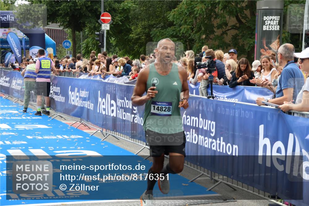29.06.2025 - hella hamburg halbmarathon Zöllner http://msf.ph/oto/8176351 29.06.2025 10:27:10 Ziel 14828 meine-sportfotos.de