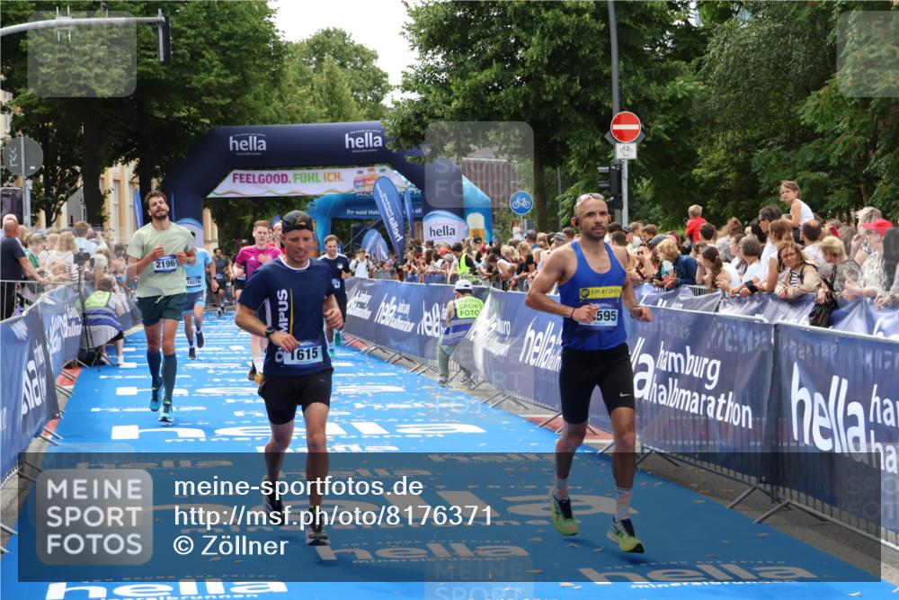 29.06.2025 - hella hamburg halbmarathon Zöllner http://msf.ph/oto/8176371 29.06.2025 10:37:51 Ziel 1615, 2196, 2404, 9171, 13148, 13595, 18276, 18277, 18529 meine-sportfotos.de