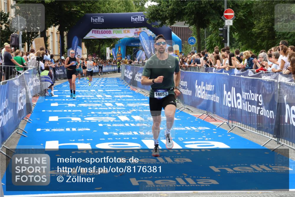 29.06.2025 - hella hamburg halbmarathon Zöllner http://msf.ph/oto/8176381 29.06.2025 10:27:17 Ziel 9097, 15583, 18037, 18124 meine-sportfotos.de