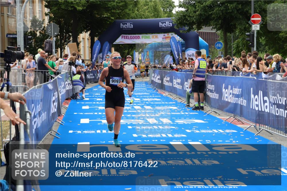 29.06.2025 - hella hamburg halbmarathon Zöllner http://msf.ph/oto/8176422 29.06.2025 10:27:20 Ziel 9097, 15136, 15583, 18037, 18124 meine-sportfotos.de