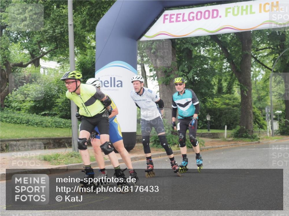 29.06.2025 - hella hamburg halbmarathon KatJ http://msf.ph/oto/8176433 29.06.2025 09:21:14 Zwischen KM18-KM19  meine-sportfotos.de