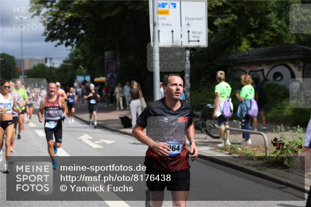 29.06.2025 - hella hamburg halbmarathon Yannick Fuchs http://msf.ph/oto/8176438 29.06.2025 10:41:52 20KM 51, 1460, 1592, 1604, 1613, 1696, 2284, 2839, 2864, 2869, 2953, 3976, 4093, 4377, 4528, 5022, 6009, 6134, 6168, 6716, 7962, 8234, 8693, 8852, 9544, 9626, 10969, 10988, 11021, 11283, 11518, 12679, 12685, 12706, 12724, 12870, 13672, 14618, 14619, 14730, 15333, 15350, 15478, 15479, 15973, 17172, 17229, 17451, 17743, 17846, 17905, 17915, 17979, 18104, 18430, 18758, 18856, 18922, 18974, 19127, 19181 meine-sportfotos.de