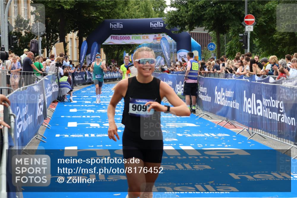 29.06.2025 - hella hamburg halbmarathon Zöllner http://msf.ph/oto/8176452 29.06.2025 10:27:21 Ziel 9097, 15136, 15583, 18037, 18124 meine-sportfotos.de