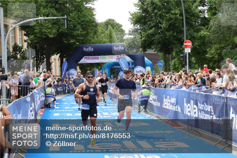29.06.2025 - hella hamburg halbmarathon Zöllner http://msf.ph/oto/8176553 29.06.2025 10:37:58 Ziel 3480, 3530, 7229, 9643, 10793, 13900, 15303, 18103, 18529 meine-sportfotos.de