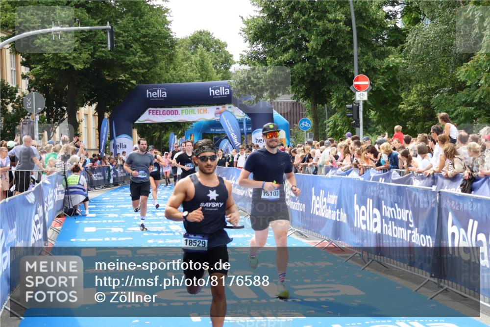 29.06.2025 - hella hamburg halbmarathon Zöllner http://msf.ph/oto/8176588 29.06.2025 10:37:59 Ziel 3480, 3530, 7229, 9643, 10793, 12915, 13900, 15303, 18103, 18529 meine-sportfotos.de