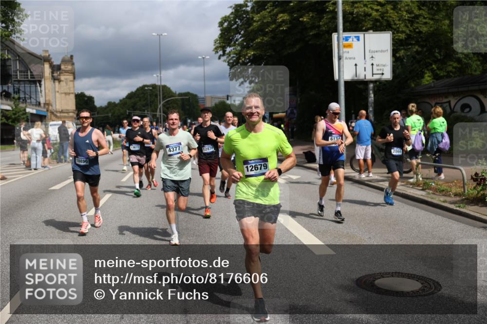 29.06.2025 - hella hamburg halbmarathon Yannick Fuchs http://msf.ph/oto/8176606 29.06.2025 10:41:56 20KM 51, 1592, 1604, 1613, 1696, 2284, 2708, 2839, 2864, 2869, 2953, 3976, 4377, 4528, 5022, 6009, 6134, 6168, 6716, 7599, 7962, 8234, 8693, 9544, 9626, 10969, 10988, 11283, 12679, 12685, 12870, 13672, 14618, 14619, 14730, 15333, 15350, 15478, 15479, 17172, 17451, 17905, 17915, 17979, 18104, 18430, 18758, 18856, 18922, 18974, 19181 meine-sportfotos.de