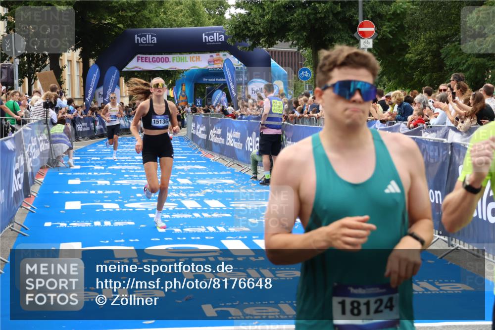 29.06.2025 - hella hamburg halbmarathon Zöllner http://msf.ph/oto/8176648 29.06.2025 10:27:26 Ziel 14019, 15136, 15576, 18037, 18124 meine-sportfotos.de
