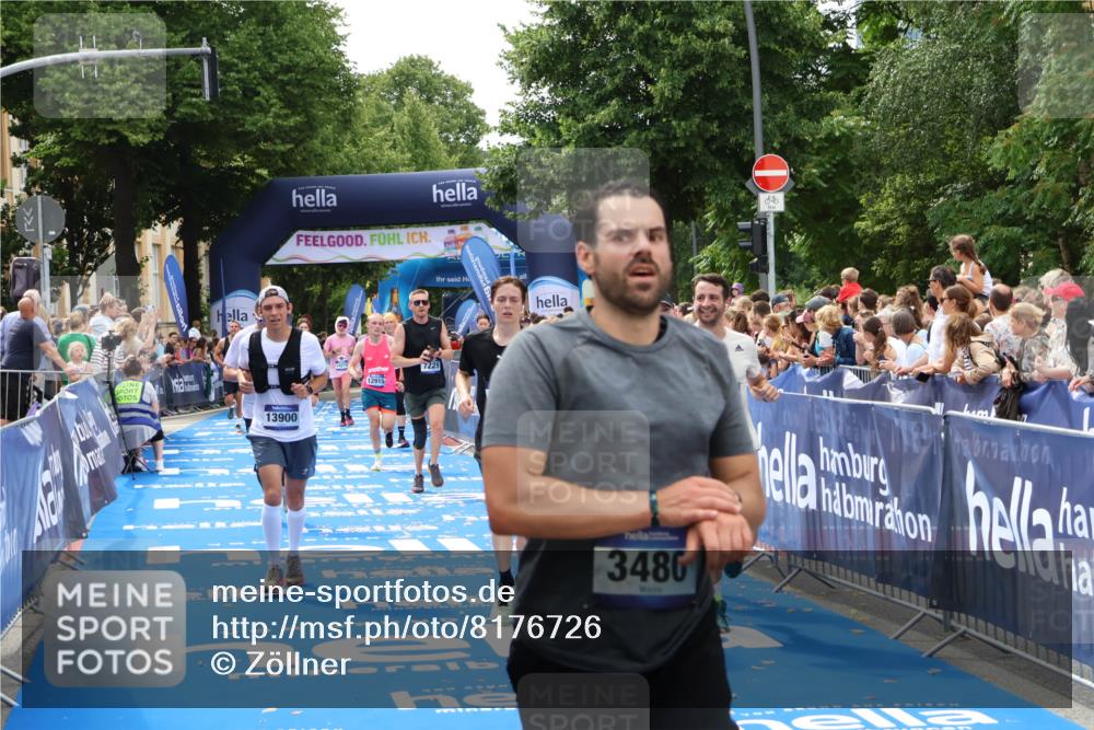 29.06.2025 - hella hamburg halbmarathon Zöllner http://msf.ph/oto/8176726 29.06.2025 10:38:03 Ziel 3480, 3530, 7229, 8091, 9643, 9944, 10793, 11049, 11952, 12915, 13900, 14274, 15303, 16698 meine-sportfotos.de
