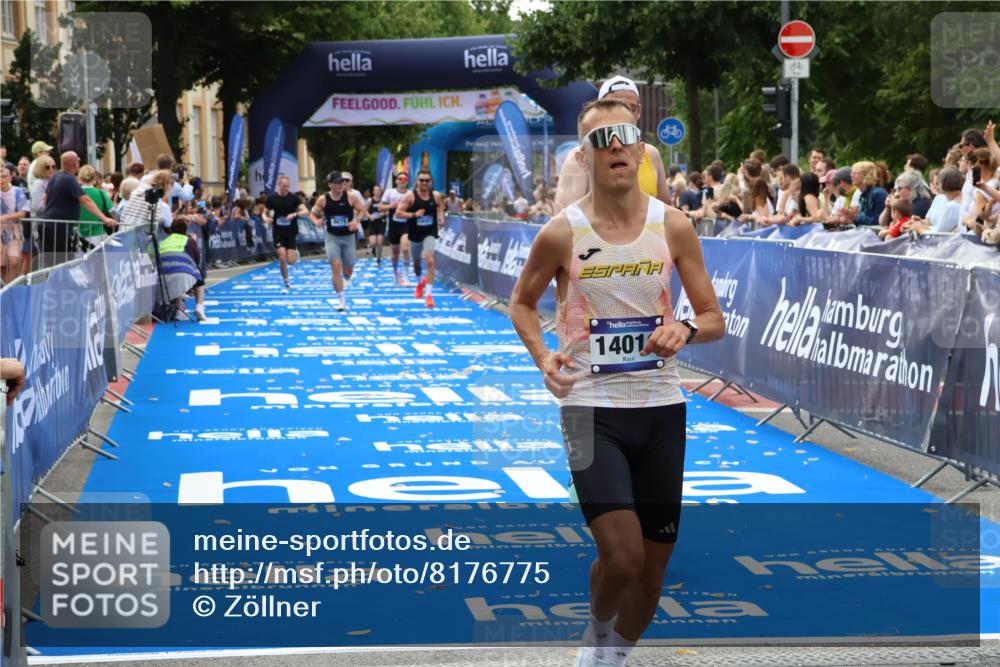 29.06.2025 - hella hamburg halbmarathon Zöllner http://msf.ph/oto/8176775 29.06.2025 10:27:30 Ziel 4678, 9804, 13941, 14019, 15576, 18567, 19114 meine-sportfotos.de