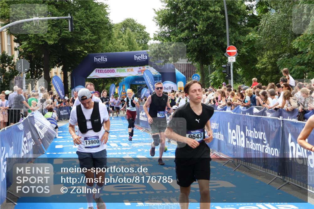 29.06.2025 - hella hamburg halbmarathon Zöllner http://msf.ph/oto/8176785 29.06.2025 10:38:05 Ziel 7229, 8091, 9643, 9944, 10793, 11049, 11952, 12915, 13900, 14274, 15303, 15382, 16698 meine-sportfotos.de