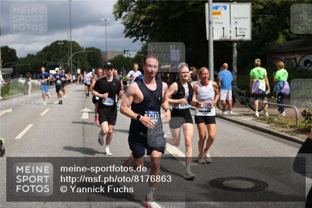 29.06.2025 - hella hamburg halbmarathon Yannick Fuchs http://msf.ph/oto/8176863 29.06.2025 10:42:00 20KM 51, 1604, 1613, 1696, 2284, 2708, 2839, 2869, 2953, 3976, 4377, 4528, 4601, 5022, 6009, 6134, 7599, 7962, 8234, 8927, 9544, 9626, 10969, 10988, 11283, 12679, 12685, 12870, 13007, 13672, 13948, 14383, 14618, 14619, 14730, 15333, 15350, 15478, 15479, 17172, 17451, 17905, 17915, 17979, 18104, 18430, 18758, 18856, 18922, 18974, 19181 meine-sportfotos.de