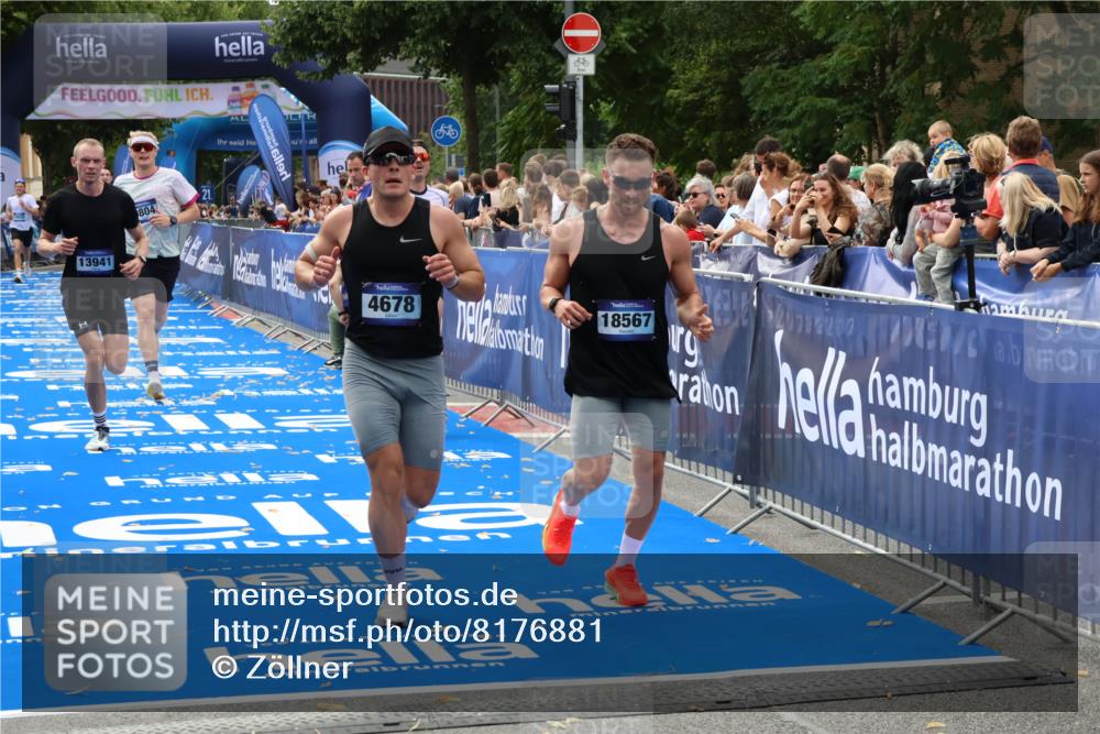 29.06.2025 - hella hamburg halbmarathon Zöllner http://msf.ph/oto/8176881 29.06.2025 10:27:35 Ziel 2203, 4678, 7651, 9804, 12341, 13941, 17354, 18567, 19114 meine-sportfotos.de